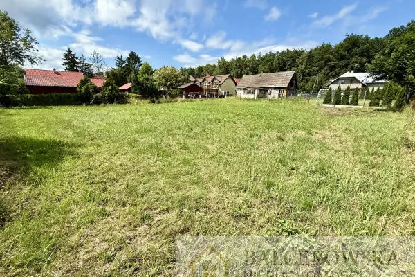 pomorskie, nowodworski, Stegna, Jantar, Brzozowa, Działka budowlana 709 m² w Jantarze – tylko 50 metrów od ściany lasu i 550 m od plaży!